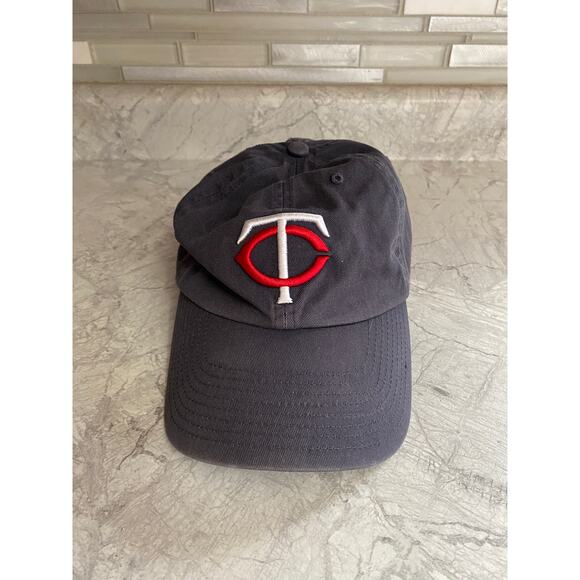 Minnesota Twins Faded Blue '47 Brand Strapback Hat - Picture 2 of 9